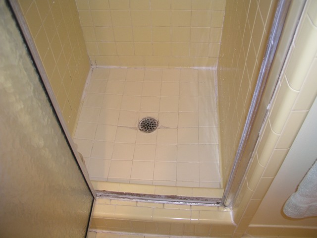 20080225_shower_leak3.jpg